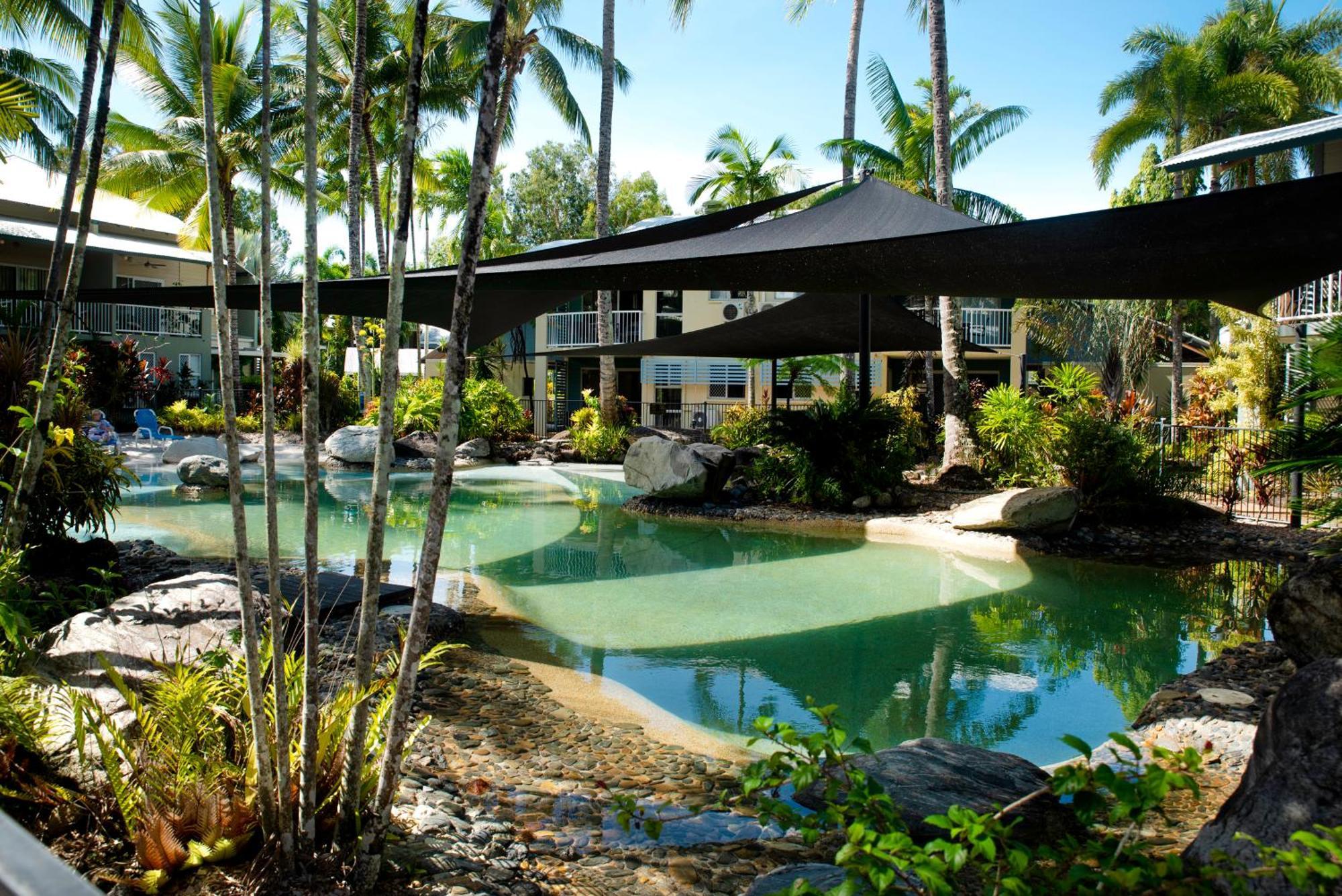 Marlin Cove Trinity Beach